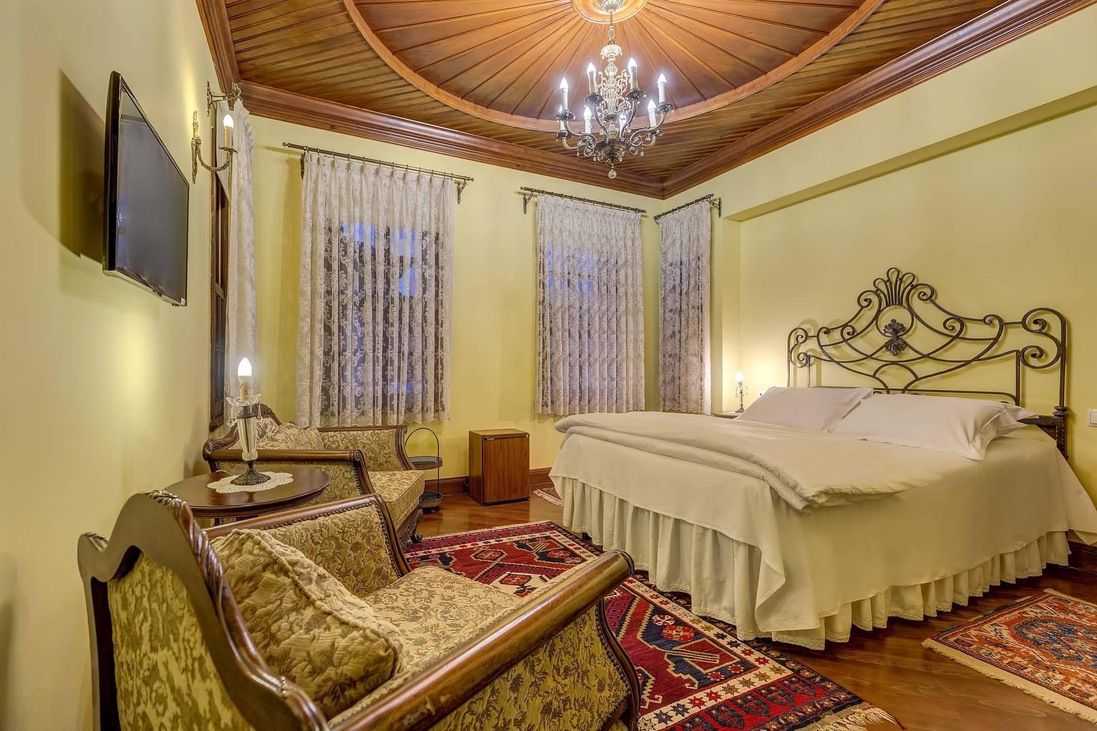 Deluxe Çift Kişilik Oda